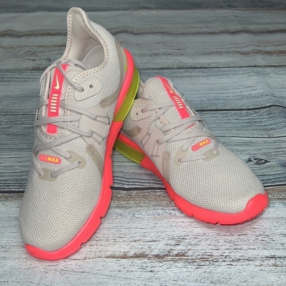 Women’s Nike Air Max Sequent 3 'Light Bone/Volt-Hot Punch Size-6.5 (908993-018) - Picture 5 of 9